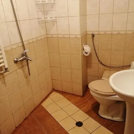 Хотел с две отделни легла *